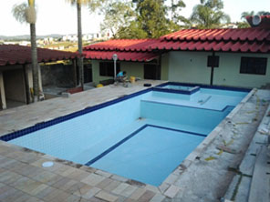 Reforma piscina azulejo